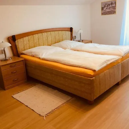 Appartement Gaschler 1 *